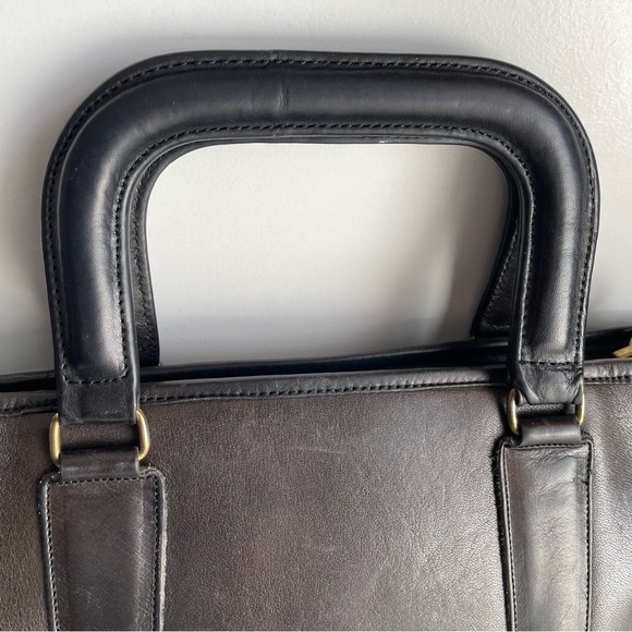 Vintage Coach NYC Lobster Art Slim Leather satchel Handbag 1970’s - Picture 10 of 16